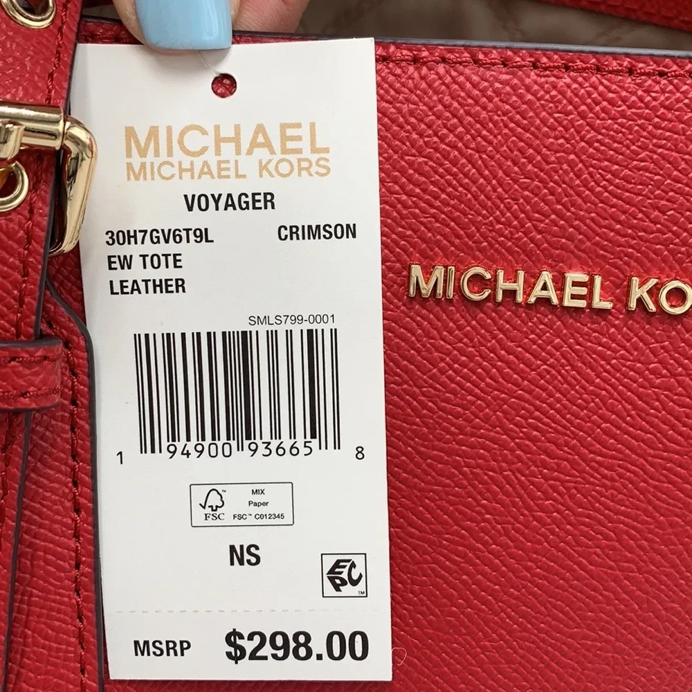 MICHAEL KORS Voyager East West Tote Crimson Color